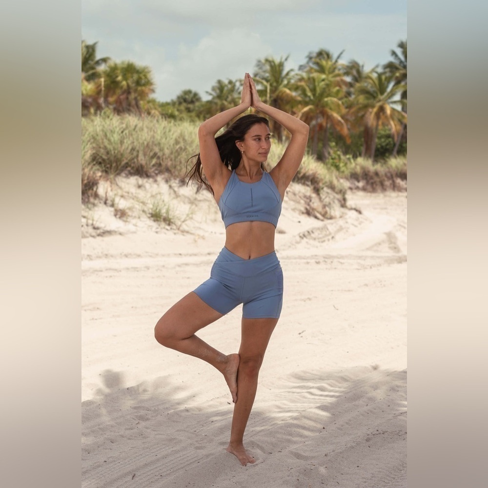 BERMIES SEAFOAM YOGA SET TOP & BOTTOMS‎